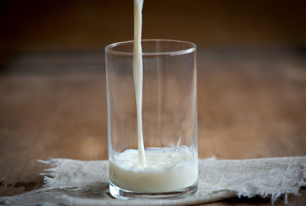 法国贝勒集团美国子公司Bel Brands和美国奶农公司（DFA）宣布可持续牛奶冷却计划成果