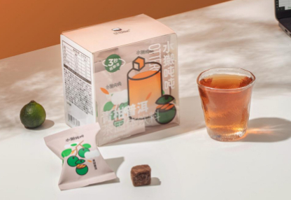 水獭吨吨推出纯茶新口味：青柑普洱，选用20年新会茶枝柑