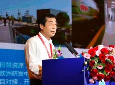 全球乳业展现新趋势,中国乳业如何抓机遇?