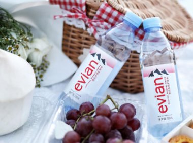 首个全球“限塑令”来了，瓶装水行业如何应对？