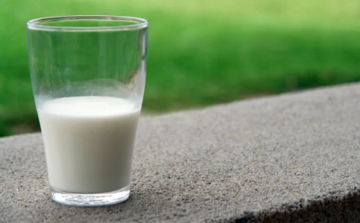 中国牛奶地图：谁承包了你的童年味觉？