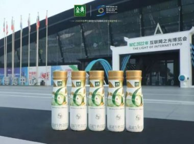 金典超滤奶突围，高端白奶要拼科技