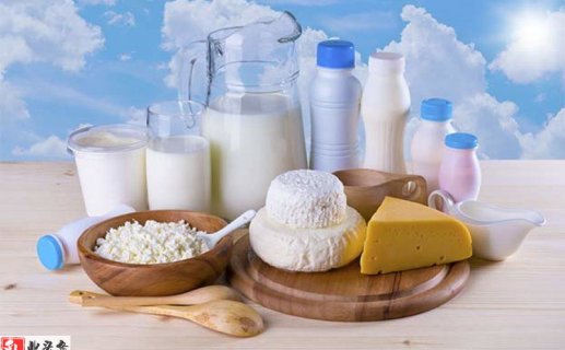 2022年前9个月,我国乳制品累计进口97.65亿美元,同比下降0.42%..