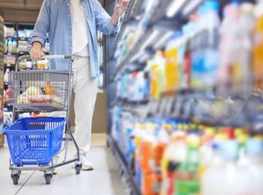 瓶装水消费者满意度榜单发布,农夫山泉连续三年蝉联榜首